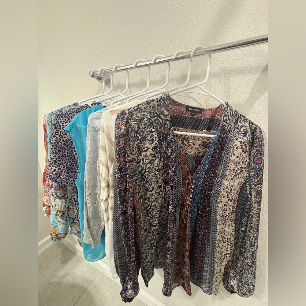 Bundle of women’s blouses, 7 tops, size Small